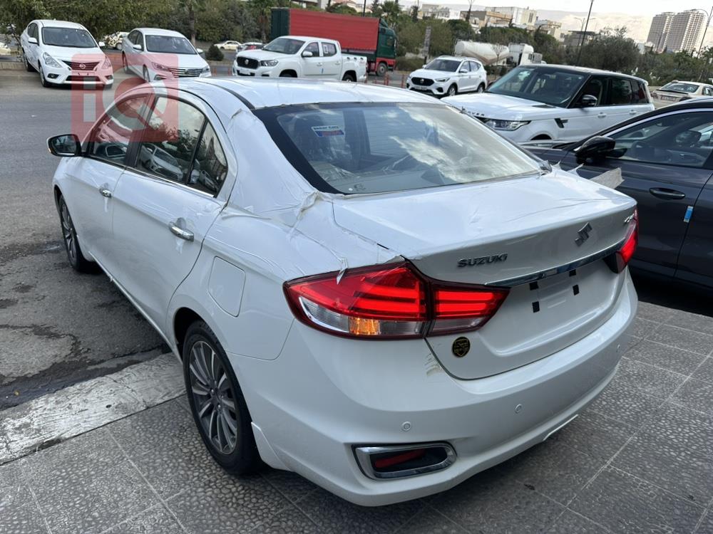 سوزوکی سیاز